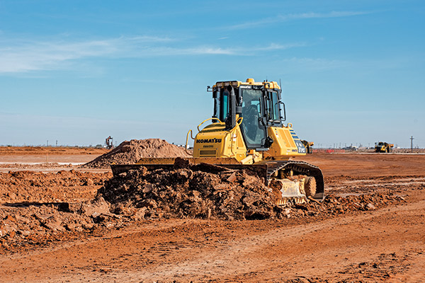 Intelligent Dozers Handle Coarse Aggregate With Ease