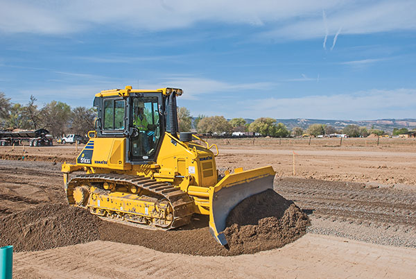 Read more about the article Komatsu D51EXi iMC Dozer Helps Contractor Boost Efficiency