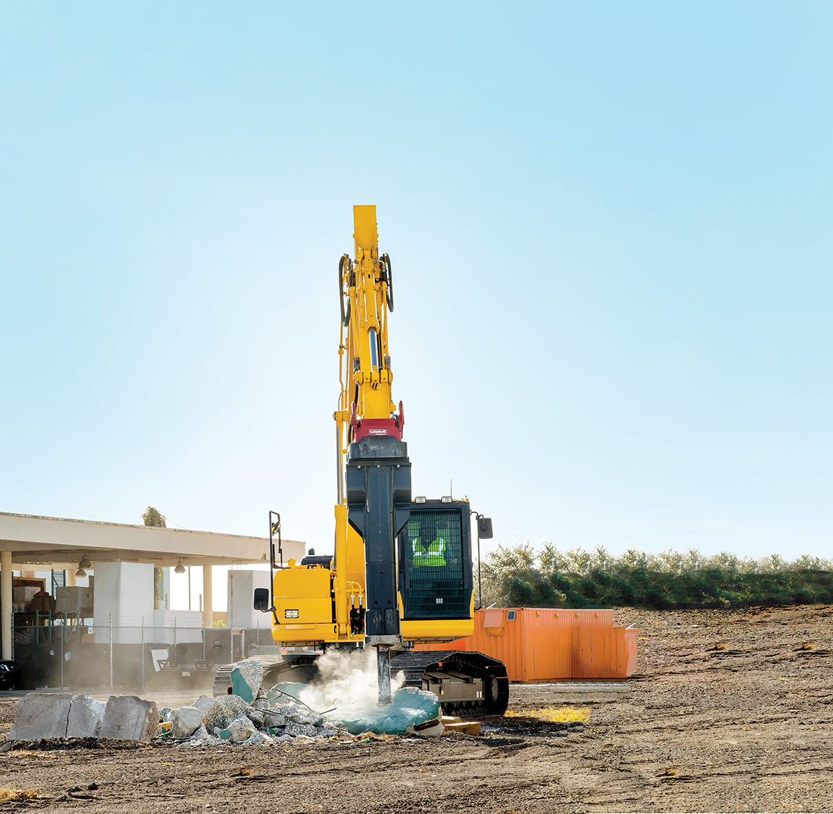 Read more about the article Considering a hydraulic breaker? Here are some tips for finding the right one