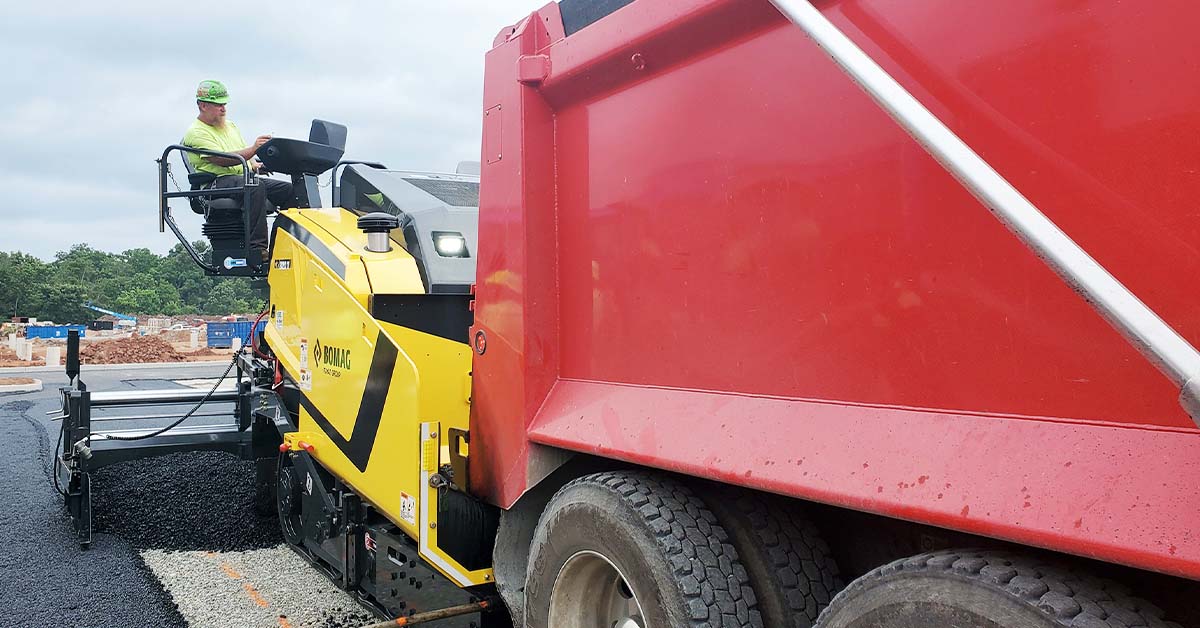 Read more about the article BOMAG’S CR 820 T paver was born for the road with features that make it more productive and economical