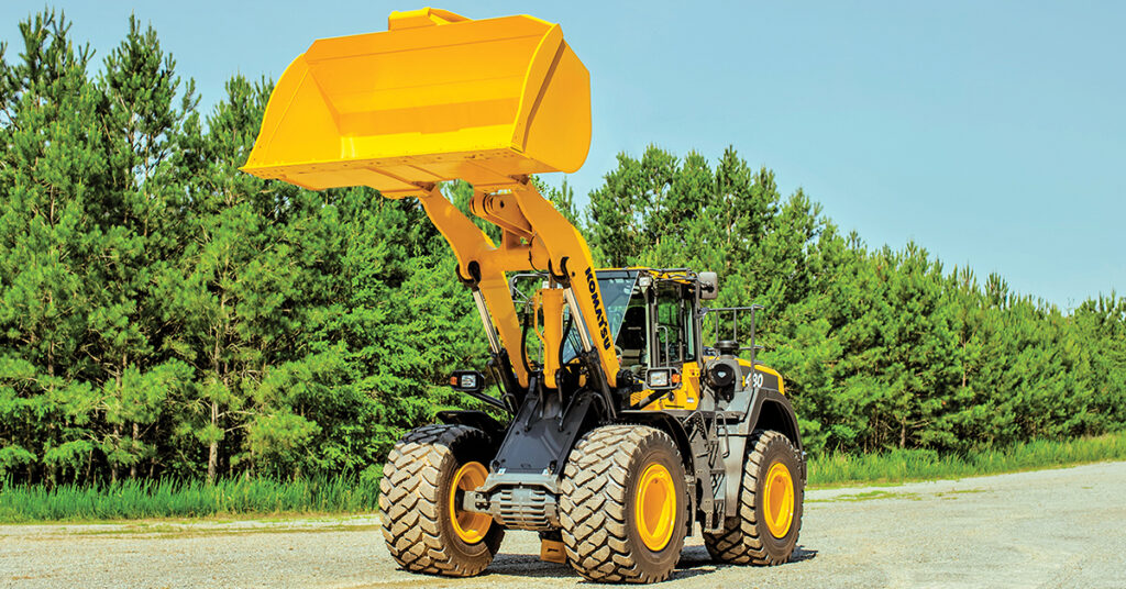 WA480-8 yard loader | A versatile loader with the capacity to load highway trucks quickly