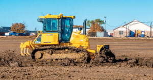 Pinney Dozer Service's Komatsu D51EXi dozer moves dirt